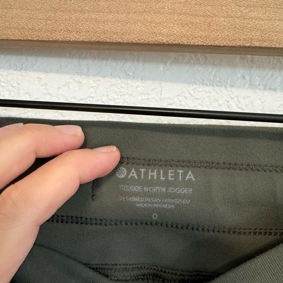 Athleta Trekkie North Drawstring Ripstop Jogger Pants Mountain Olive Green 0 - Picture 13 of 15